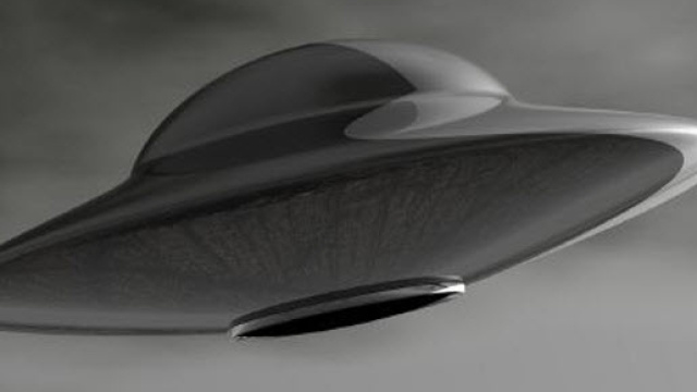 Un ufficiale canadese racconta di aver visto un UFO da vicino