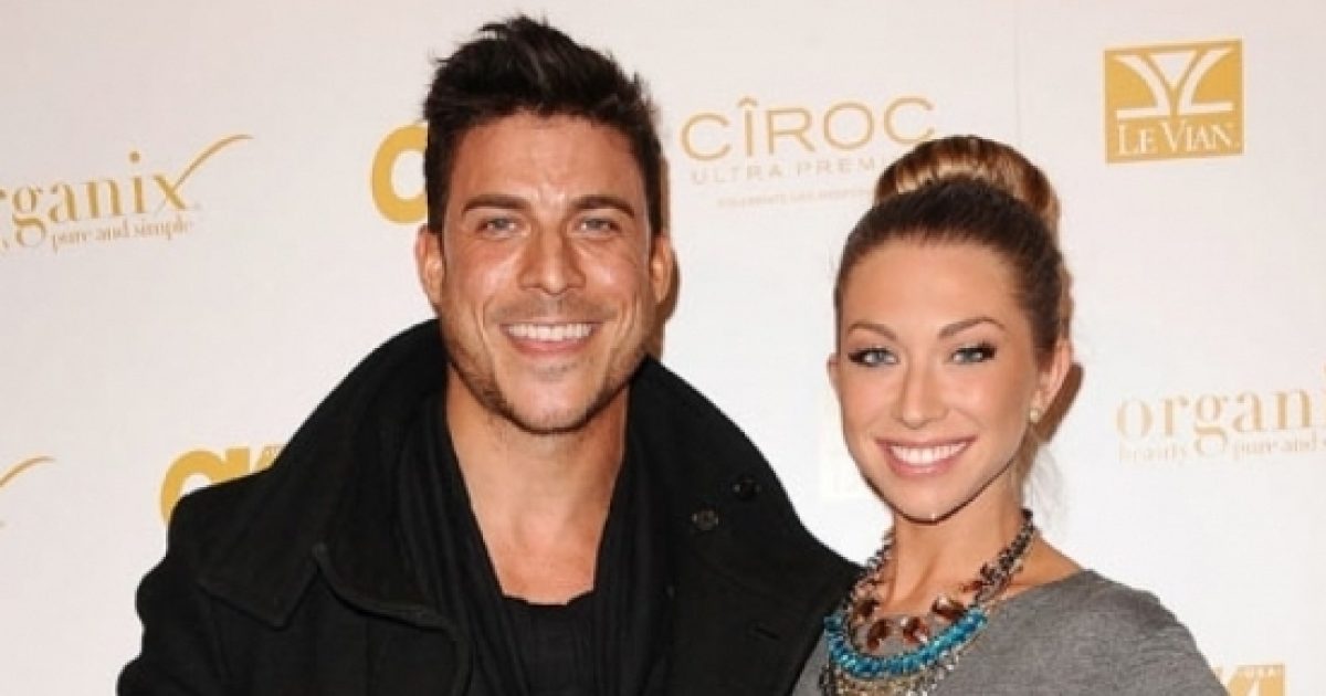 Stassi Schroeder and Jax Taylor have very different reactions to the RNC