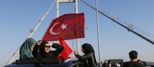 Turchia, Niente UE se torna la pena di morte... - ilfattoquotidiano.it