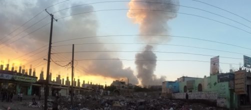 Strage di civili in Siria dopo raid aereo.