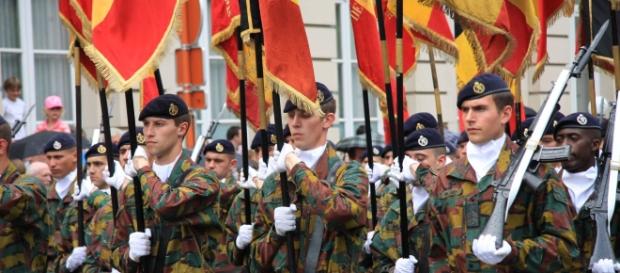 Défilé militaire le 21 Juillet 2015 à Bruxelles. Crédit photo, Hugues SEUMO Défilé militaire le 21 Juillet 2015 à Bruxelles. Crédit photo, Hugues SEUMO
