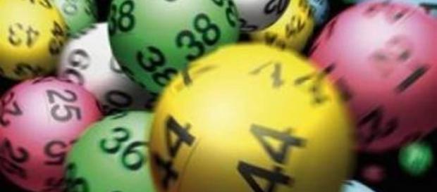 Ganhar na loteria ainda é um sonho comum aos brasileiros Ganhar na loteria ainda é um sonho comum aos brasileiros