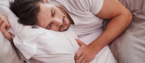 Gli effetti del sonno sul diabete negli uomini.
