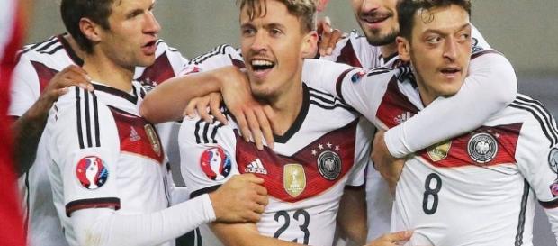 GALERÍA: (Fútbol Europa) Alemania, Polonia, Albania y Rumanía se ... - elnuevoherald.com GALERÍA: (Fútbol Europa) Alemania, Polonia, Albania y Rumanía se ... - elnuevoherald.com