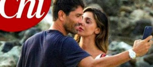 Belen e Marco Borriello, ritorno di fiamma: la foto del bacio