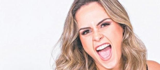 Ana Paula se prepara para atuar em 'Haja Coração' Ana Paula se prepara para atuar em 'Haja Coração'