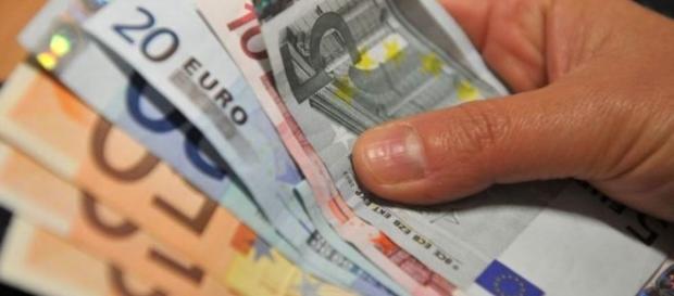 Assegno di povertà 2016: ecco i requisiti per ottenerlo - today.it Assegno di povertà 2016: ecco i requisiti per ottenerlo - today.it