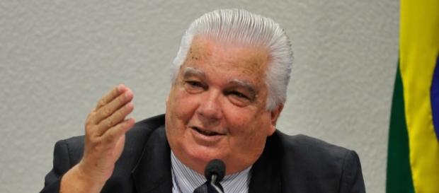 Ministro luta pela vida - Imagem/Google Ministro luta pela vida - Imagem/Google