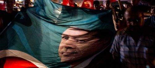Turchia, fallito il colpo di Stato: Paese nel caos - lettera43.it