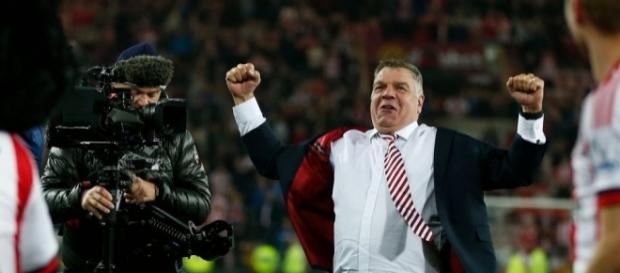 Manchester United legend Sir Alex Ferguson backs Sunderland's Sam ... - thesun.co.uk Manchester United legend Sir Alex Ferguson backs Sunderland's Sam ... - thesun.co.uk