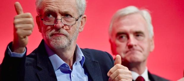 Thousands of people are signing up to Labour to support Jeremy ... - com.au Thousands of people are signing up to Labour to support Jeremy ... - com.au