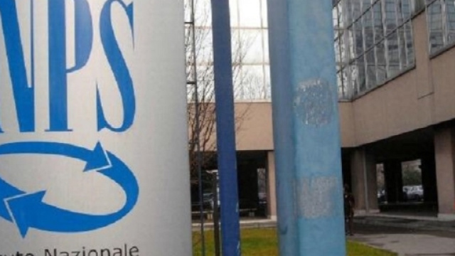 Ultime news Pensioni lavoratori precoci oggi: Poletti, Padoan, e ... - tuttopensioni.com