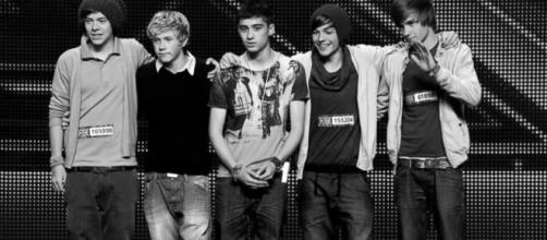 Da sinistra, Harry, Niall, Zayn, Louis e Liam.