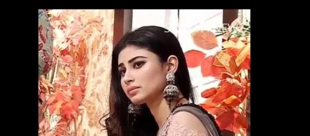 Naagin 2 will replace Kawach in September 2016 (Image source: screencap via YouTube.com) Naagin 2 will replace Kawach in September 2016 (Image source: screencap via YouTube.com)