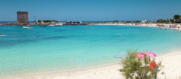 Salento: acque cristalline come ai Caraibi, proprio sotto casa Salento: acque cristalline come ai Caraibi, proprio sotto casa