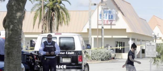 Authorities on the Scene After Deadly Ft. Myers Shooting - NBC News - nbcnews.com Authorities on the Scene After Deadly Ft. Myers Shooting - NBC News - nbcnews.com
