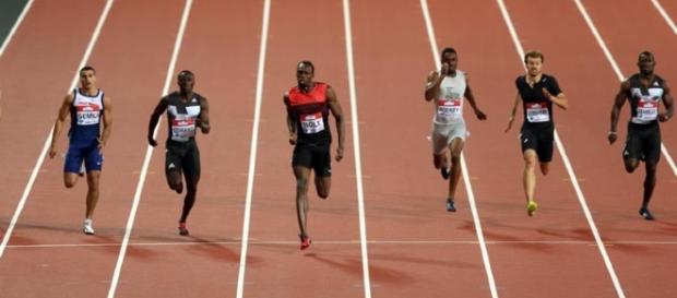Usain Bolt se impuso en la prueba de 200 metros en la reunión de la Diamond League en Londres Usain Bolt se impuso en la prueba de 200 metros en la reunión de la Diamond League en Londres