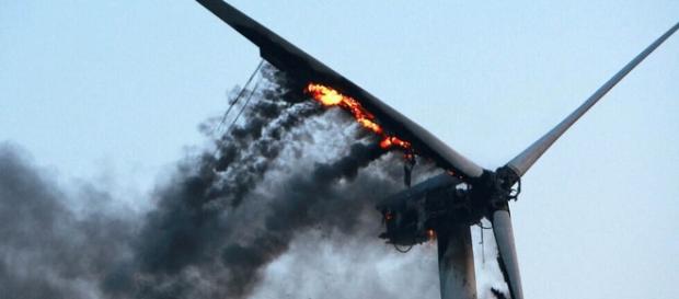 What's wrong with renewable energy? | stories of creative ecology - wordpress.com What's wrong with renewable energy? | stories of creative ecology - wordpress.com