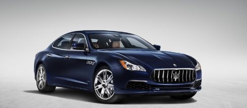 Nuova Maserati Quattroporte, restyling e versioni GranLusso e ... - automotonews.com