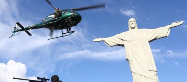 Governo confirma ameaça do Estado Islâmico ao Brasil. Governo confirma ameaça do Estado Islâmico ao Brasil.