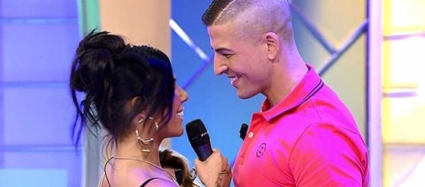 Labrador se emociona con la sorpresa de Thais, pero es la última ... - telecinco.es Labrador se emociona con la sorpresa de Thais, pero es la última ... - telecinco.es