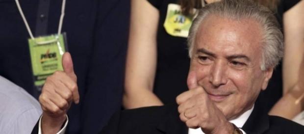 Michel Temer é o atual presidente em exercício do Brasil (Foto: Eraldo Peres/AP) Michel Temer é o atual presidente em exercício do Brasil (Foto: Eraldo Peres/AP)