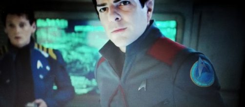 Zachary Quinto in Spock nel film