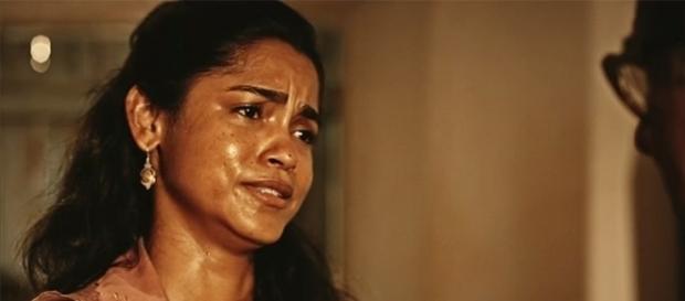 Luzia quer matar Tereza (Divulgação/Globo) Luzia quer matar Tereza (Divulgação/Globo)