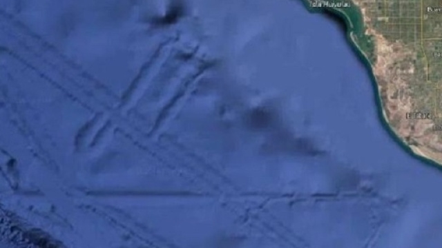 Un mistero le immagini di google Earth provenienti dal Golfo di California