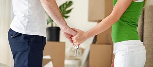 Com o passar do tempo, a convivência entre um casal já não é mais a mesma Com o passar do tempo, a convivência entre um casal já não é mais a mesma