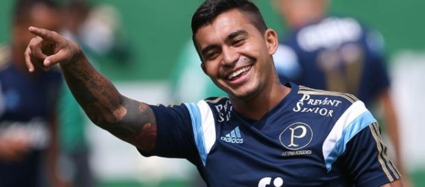 Dudu recebeu proposta para deixar o Palmeiras Dudu recebeu proposta para deixar o Palmeiras