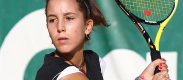 Nadia Mechaala, joven fallecida, era una promesa del tenis español Nadia Mechaala, joven fallecida, era una promesa del tenis español