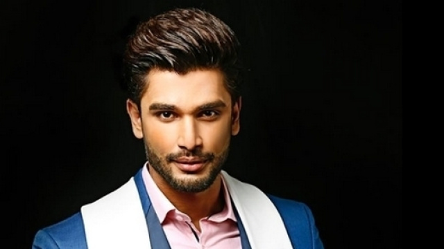 Rohit Khandelwal è Mister Mondo 2016. (foto tratta dal profilo Instagram ufficiale)