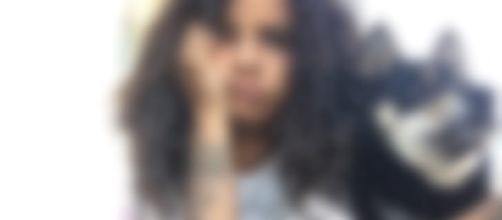 Une chanteuse ex amoureuse de l'un des terroristes en 6ème #SaintEtienneDuRouvray