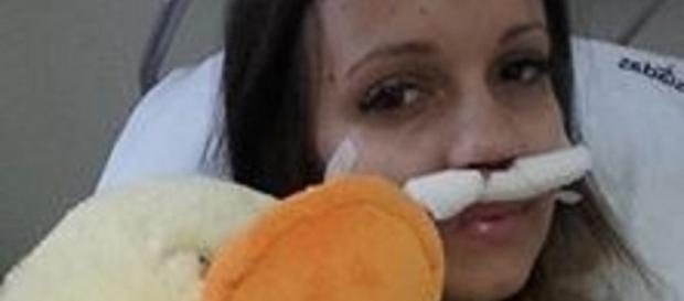 A jovem já recuperou da cirurgia A jovem já recuperou da cirurgia