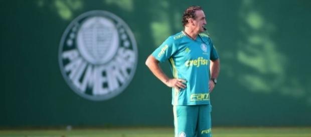 Cuca comanda treino na Academia Cuca comanda treino na Academia