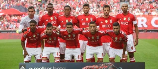 Benfica está a vender jogadores, mas o plantel continua forte Benfica está a vender jogadores, mas o plantel continua forte