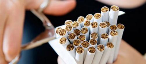 Tabagismo: i fumatori vivono in media 10 anni in meno
