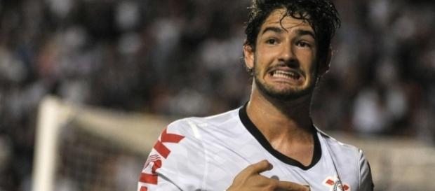 Pato pode ir para um grande time italiano Pato pode ir para um grande time italiano