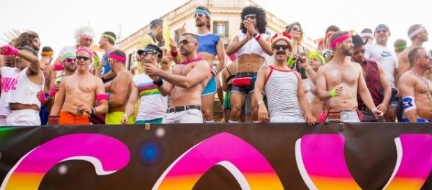 Una de las carrozas del Orgullo Gay de Madrid en 2014 Una de las carrozas del Orgullo Gay de Madrid en 2014