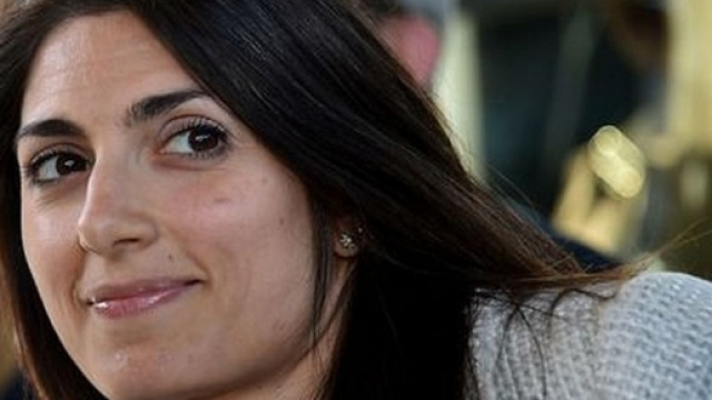 Roma, Raggi affronta la prima emergenza: topi e rifiuti | Politica ... - diariodelweb.it