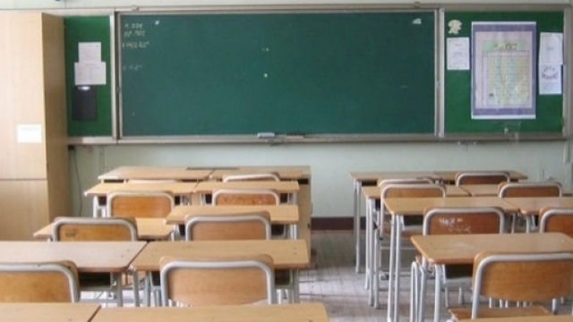 Ultime notizie scuola, sabato 30 luglio 2016: rabbia docenti primaria, sar&agrave; esodo da Sud a Nord