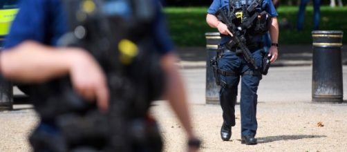Metropolitan Police Commissioner Sir Bernard Hogan-Howe warns that a terror attack is highly likely. Credit: Blasting News