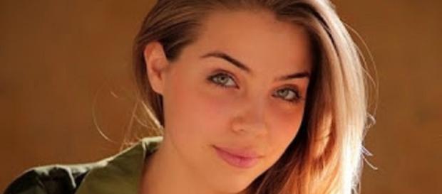 A jovem ainda não encontrou o amor A jovem ainda não encontrou o amor