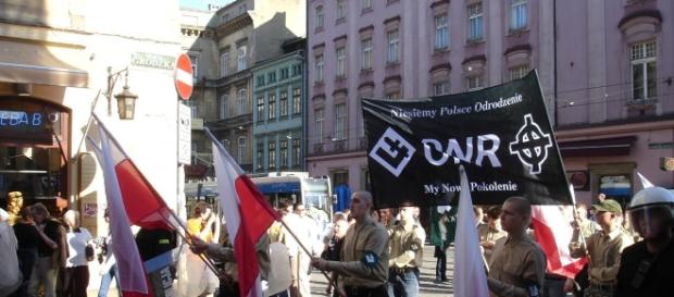 Narodowcy usiłują rozpętać w Polsce wojnę domową. Czy za przyzwoleniem PiS? Narodowcy usiłują rozpętać w Polsce wojnę domową. Czy za przyzwoleniem PiS?