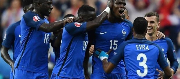But de Pogba lors du match France-Islande le 03 juillet But de Pogba lors du match France-Islande le 03 juillet