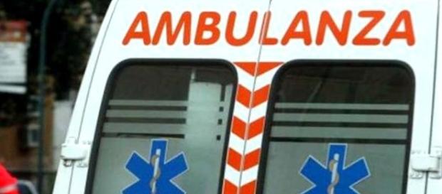 Incidente in provincia di Cosenza: muore 22enne. Incidente in provincia di Cosenza: muore 22enne.