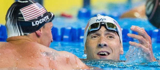 Michael Phelps e Ryan Lochte celebram a classificação em uma competição marcada por renovações Michael Phelps e Ryan Lochte celebram a classificação em uma competição marcada por renovações