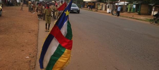 Défilé pour la paix des jeunes scouts dans les rues de Bangui le 05 Juillet 2016 Défilé pour la paix des jeunes scouts dans les rues de Bangui le 05 Juillet 2016