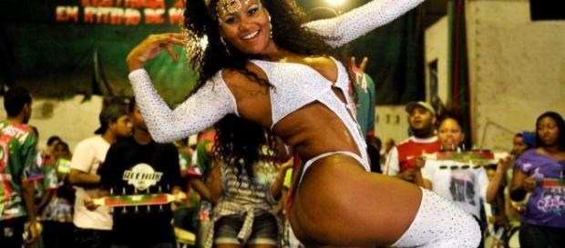Imagem de Viviane da Silva Rodrigues Imagem de Viviane da Silva Rodrigues